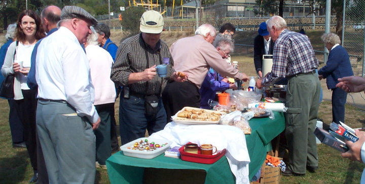 The final part is to share hot cross buns and chockolate eggs over tea and coffee.